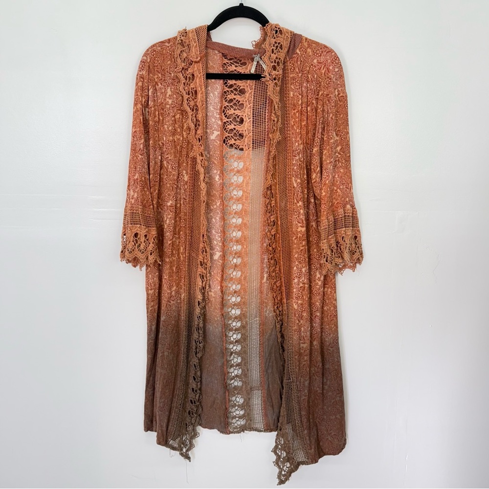 Gimmicks by BKE Orange Lace Flowy Tunic B14